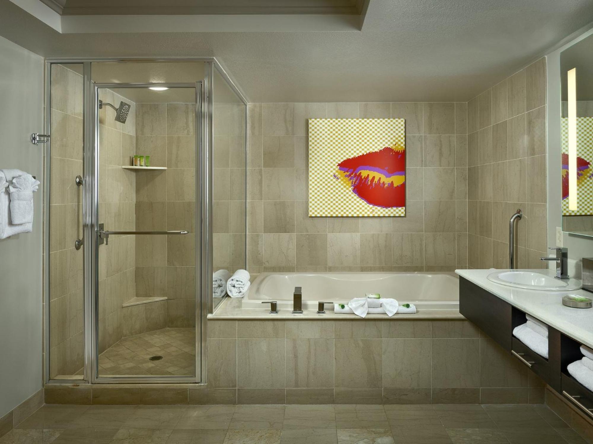 Boulevard Suite